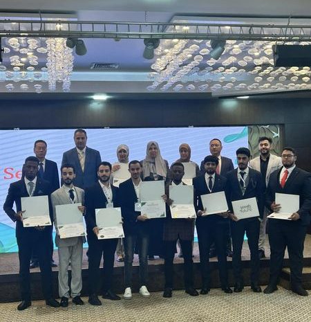 مشاركة طلابية متميزة من جامعة وادي الشاطئ في مخيم “Seeds for the Future” السبت 13-7-2024.