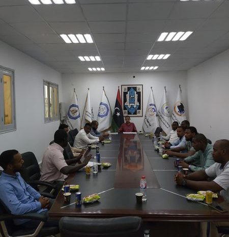 الإجتماع الدوري لموظفي كلية التقنية الطبية الخميس 18-7-2024.