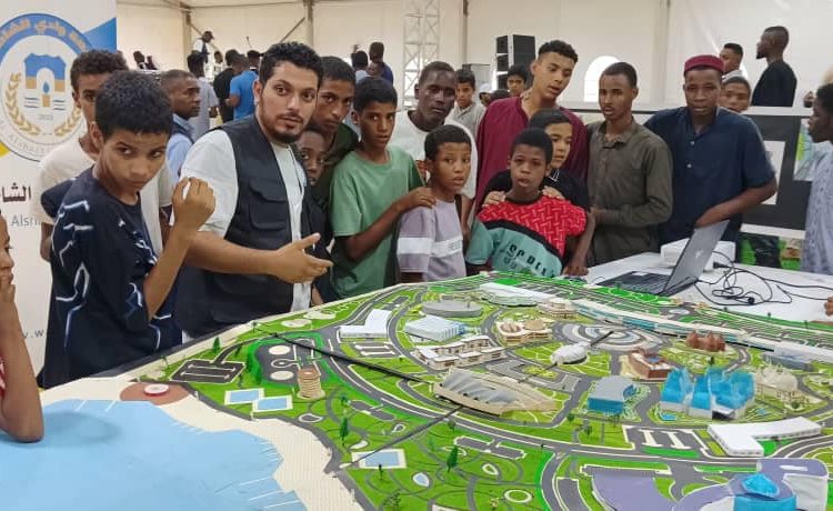  مشاركة قسم الهندسة المعمارية وتخطيط المدن بجامعة وادي الشاطئ في المعرض العلمي المصاحب للمؤتمر الأول لإعمار الجنوب سبها  5 -9-2024