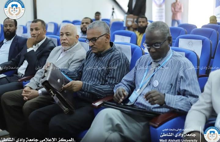  مشاركة أعضاء هيئة التدريس بكلية التربية في فعاليات المؤتمر الأول للطرق والحوادث المرورية بكلية الهندسة السبت 23-11-2024.