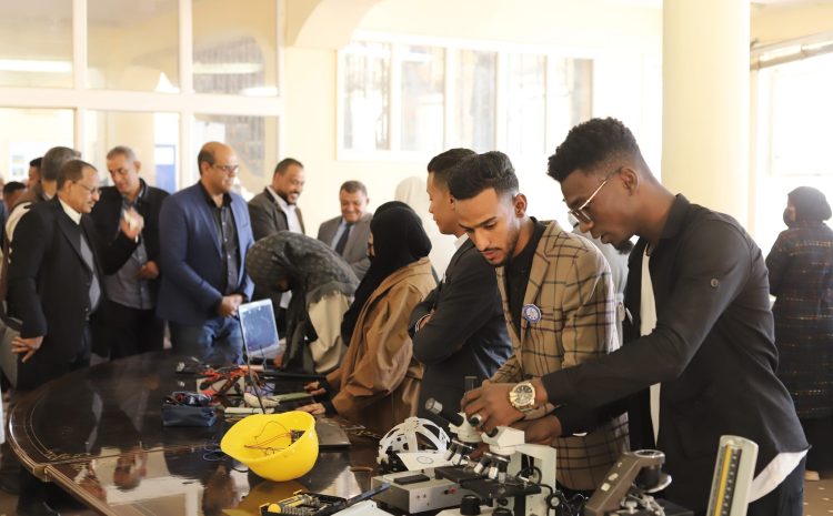  مقتطفات من المعرض المصاحب لليوم العالمي للهندسة الطبية