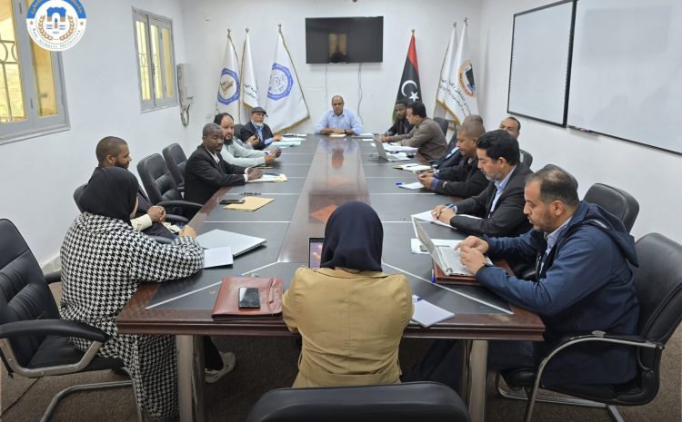  الإجتماع الدوري لمجلس كلية الهندسة لمتابعة سير العملية التعليمية الثلاثاء 4-3- 2025