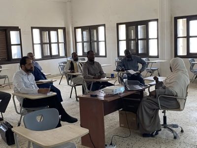  إقامة ورشة عمل بعنوان “كيفية كتابة ورقة علمية” بكلية الاقتصاد والعلوم السياسية
