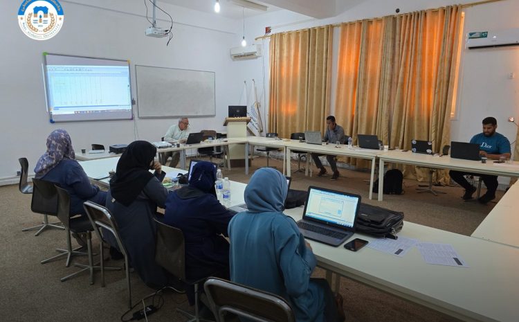  مقتطفات لعملية التكريم وإجراء الإمتحان الختامي لمتدربي المستوى الأول من دورة التحليل الإحصائي بإستخدام برنامج Spss