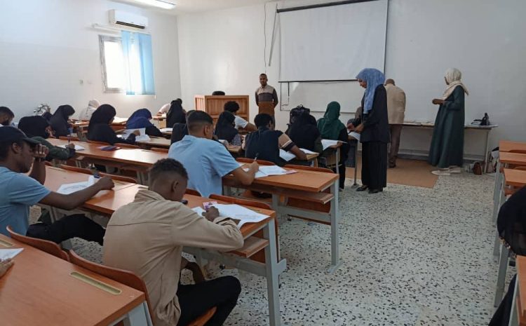  استمرار الامتحانات النهائية للمرحلة الجامعية وانطلاق الامتحانات النهائية للدراسات العليا كلية البيئة والموارد الطبيعية