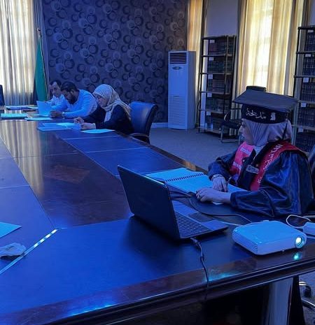  استمرار مناقشات طلبة كلية القانون دفعة 2025.