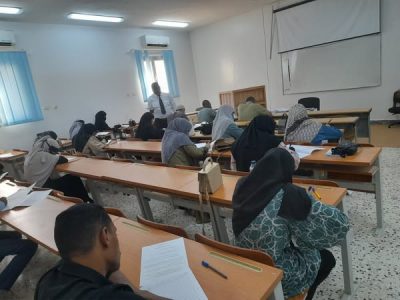  اجراء امتحانات القبول والمفاضلة لبرامج الدراسات العليا (الماجستير والدكتوراة) للعام الجامعي 2025/2026 بكلية علوم البيئة والموارد الطبيعية