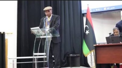  مشاركة أعضاء هيئة تدريس من جامعة وادي الشاطئ في ندوة علمية بجامعة سبها