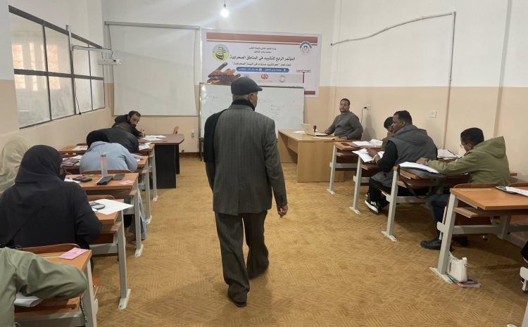  متابعة سير امتحانات نهاية الفصل لطلبة الدرجة العالية ( الماجستير) بكلية الهندسة وتأكيد الاهتمام ببرامج الدراسات العليا