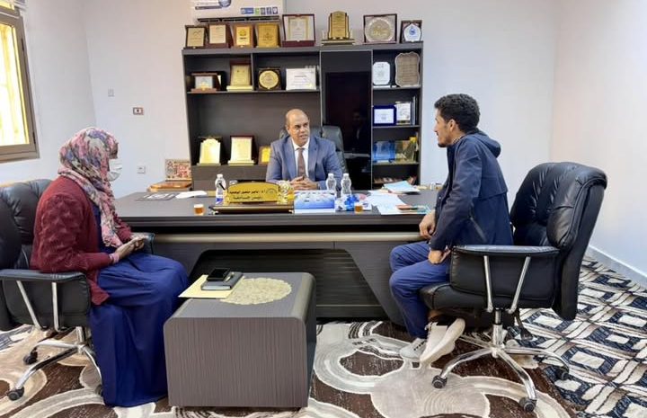  زيارة منسق مبادرة الوفاء لفزان إلى جامعة وادي الشاطئ