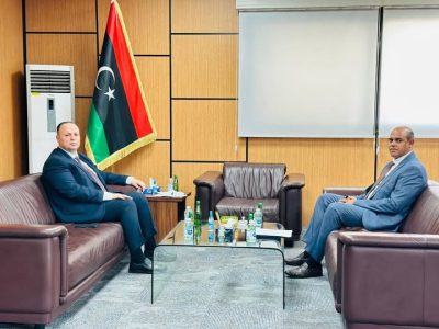 رئيس الهيئة العامة للمعلومات يبحث آليات التعاون البحثي مع رئيس جامعة براك الشاطئ