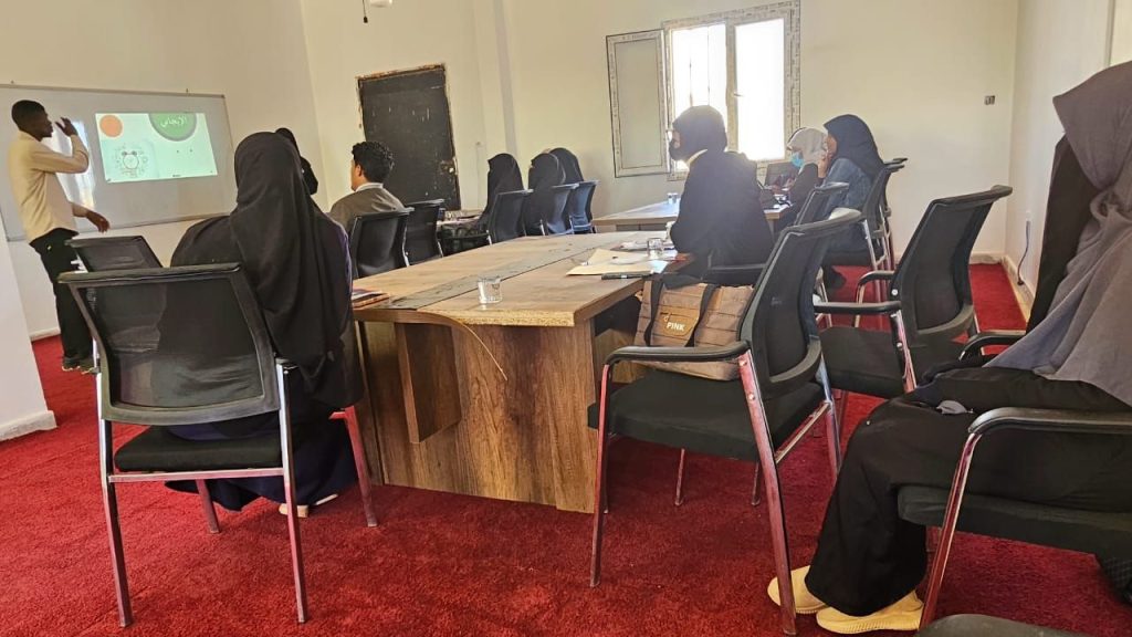 اختتام البرنامج التدريبي المخصص للفرق المشاركة في مسابقة هولت برايز