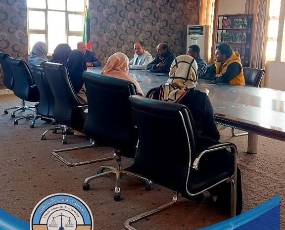  اجتماع تقابلي لموظفي كلية القانون