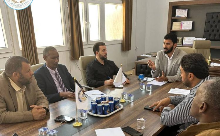  الاجتماع الدوري لمجلس كلية تقنية المعلومات