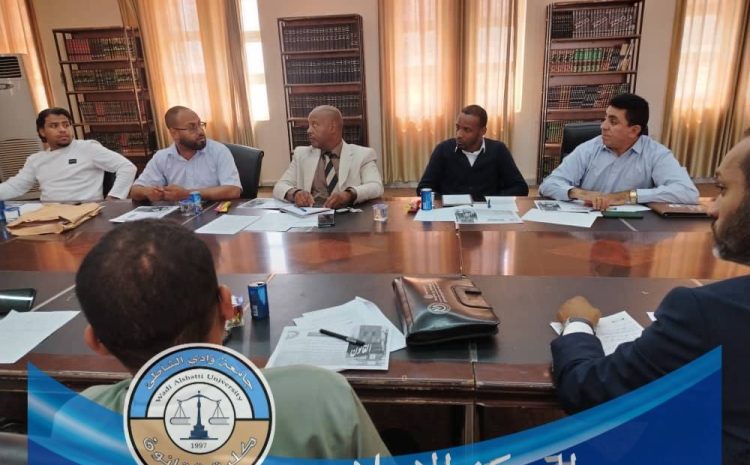  انعقاد الاجتماع العادي السابع لمجلس كلية القانون