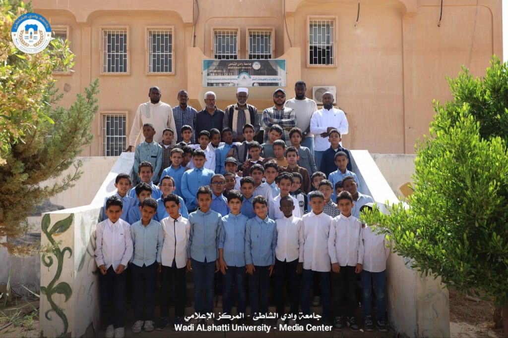 زيارة تلاميذ مدرسة القبس المنير للمكتبة المركزية