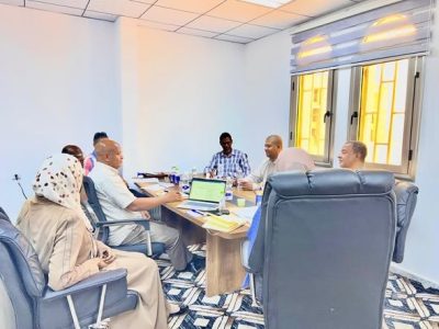 اجتماع لجنة إدارة المخلفات العلمية والتعليمية بالجامعة