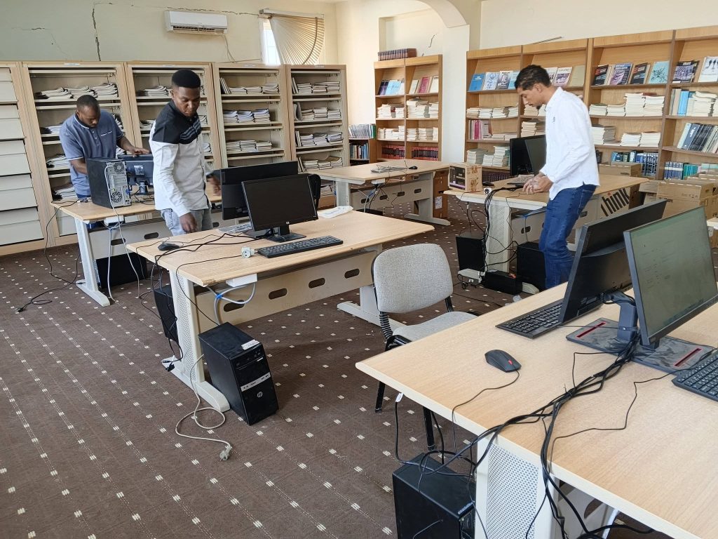 إدارة المكتبات والمطبوعات والنشر تضع اللمسات الأخيرة لافتتاح مكتبتها الرقمية