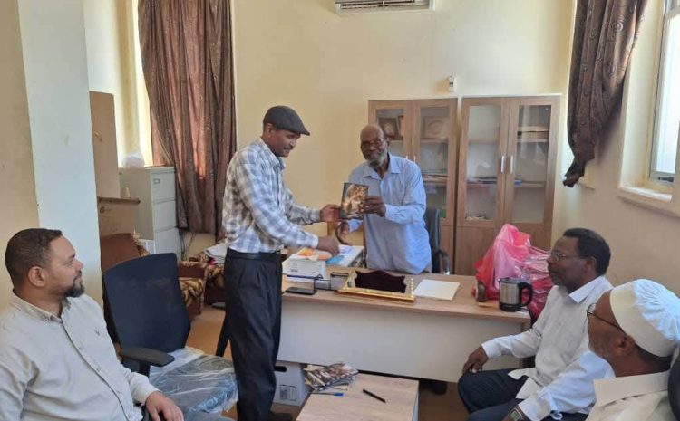  جامعة وادي الشاطئ تستقبل إهداءً جديدًا من المؤلفات العلمية